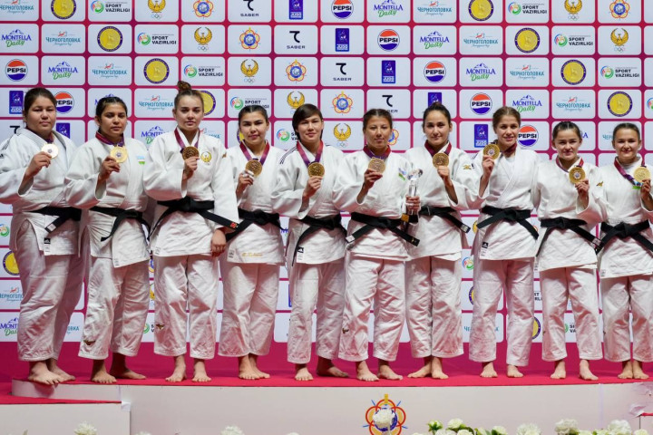 Военные дзюдоистки Узбекистана завоевали золото чемпионата мира - фото