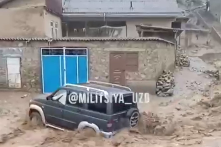 В трех районах Кашкадарьи наблюдаются сели
