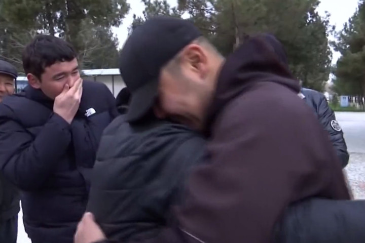 В Узбекистане подписан Указ о помиловании 483 заключенных - видео