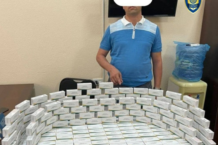 В столице задержали лицо, пытавшееся продать лекарства вне аптек стоимостью почти 120 млн сумов