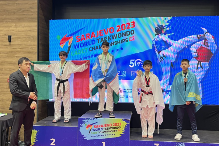 Исломбек Ахчурин стал чемпионом мира по таэквондо WT среди юниоров