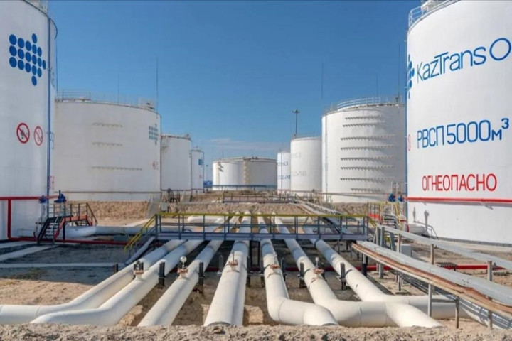 Казахстан возобновляет транзит нефти в Узбекистан