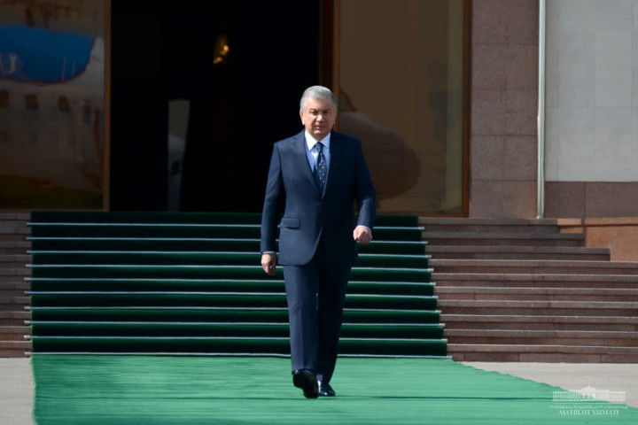 Президент отбыл на саммит ШОС