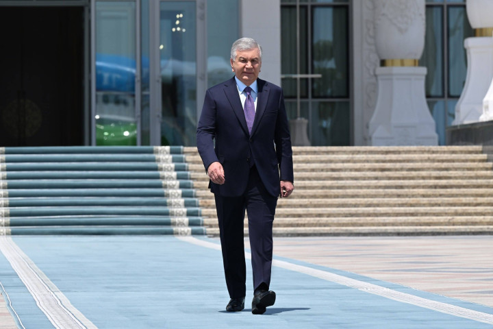 Шавкат Мирзиёев отбыл в Беларусь