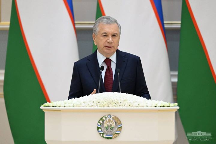 Президент Шавкат Мирзиёев вручил госнаграды в честь 33-летия независимости Узбекистана