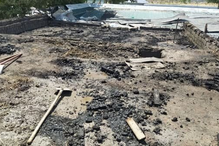 В махалле «Найман» в Самарканде загорелись три дома