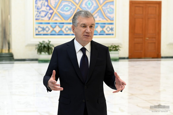 Президент ознакомился с проектами в транспортной и коммунальной сферах