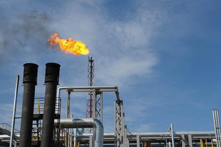 Узбекистан снизил добычу газа, но резко нарастил экспорт