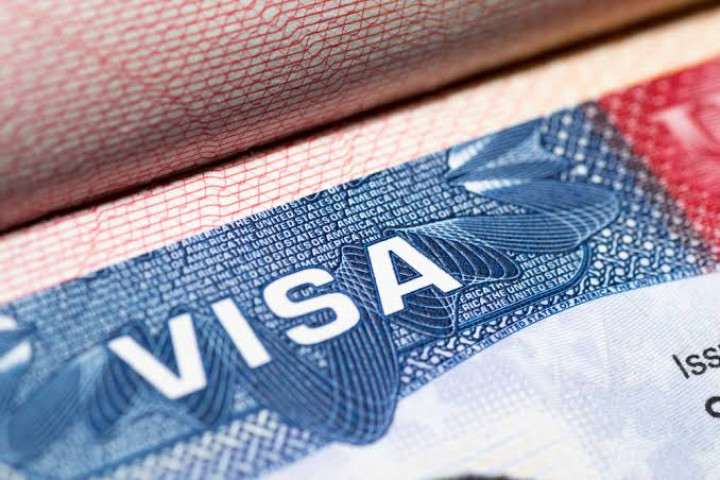 США ввели визовый залог до 20 тысяч долларов для граждан 50 государств