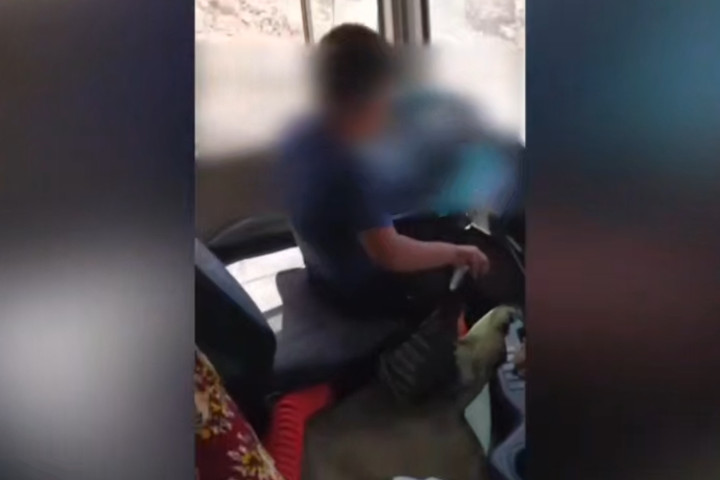 В Навоийской области 7-летний мальчик управлял грузовиком