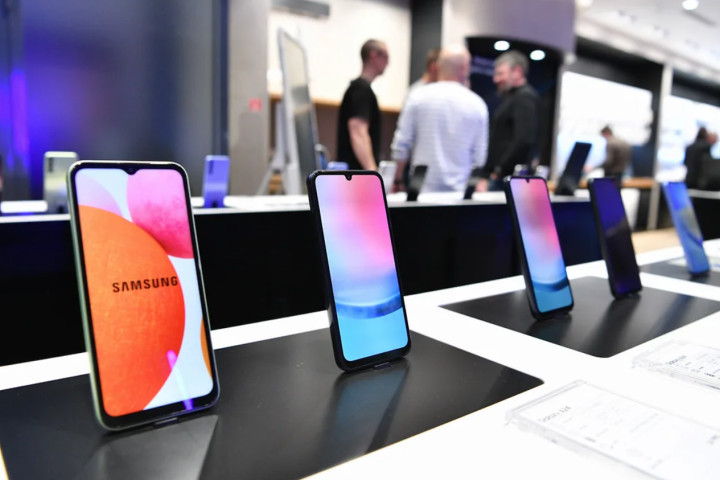 Samsung представила новую линейку смартфонов с технологией искусственного интеллекта