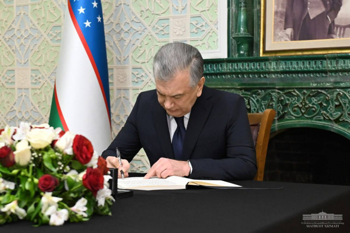 Президент Шавкат Мирзиёев 9 февраля посетил посольство Турецкой Республики в Узбекистане