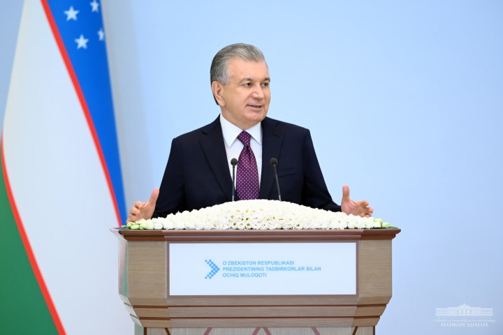 Президент Шавкат Мирзиёев предложил учредить почетное звание заслуженного предпринимателя страны