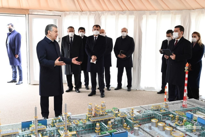 “Uzbekistan GTL” – завод-гигант посреди степи