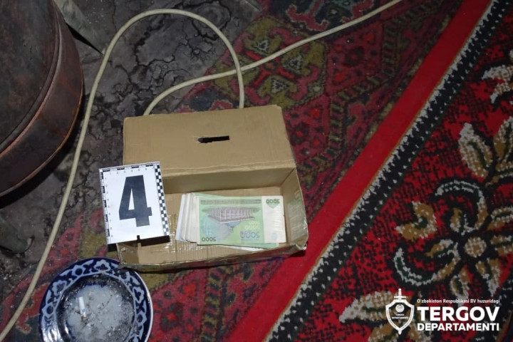 В Намангане задержали мужчину, организовавшего у себя дома азартные игры