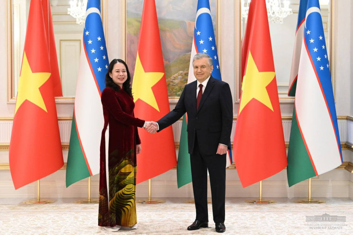 Президент Узбекистана выступил за кардинальное расширение взаимовыгодного сотрудничества с Вьетнамом