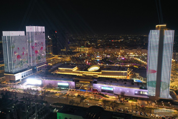 Президент Шавкат Мирзиёев посетил торгово-развлекательный центр Tashkent City Mall