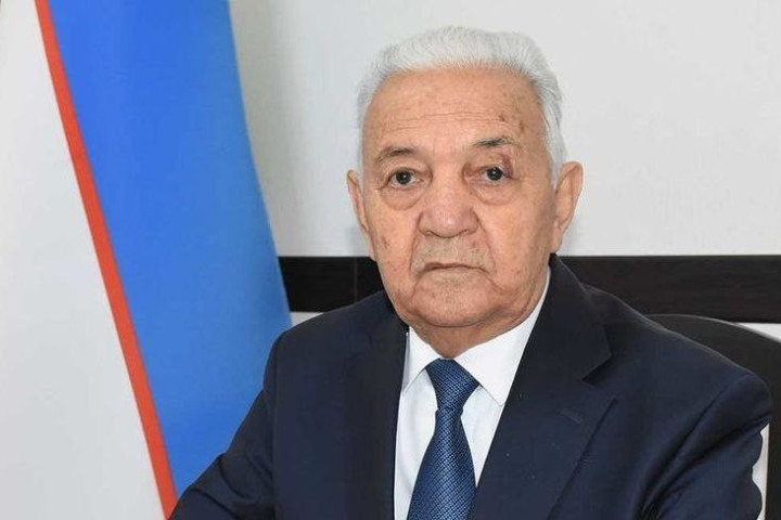 Убайдулле Мингбаеву присвоено звание заслуженного наставника молодежи Узбекистана