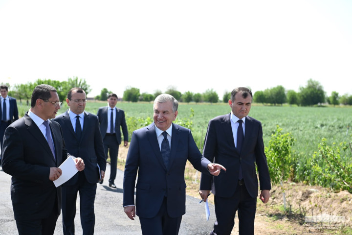 Президент встретился с земледельцами в Кашкадарьинской области