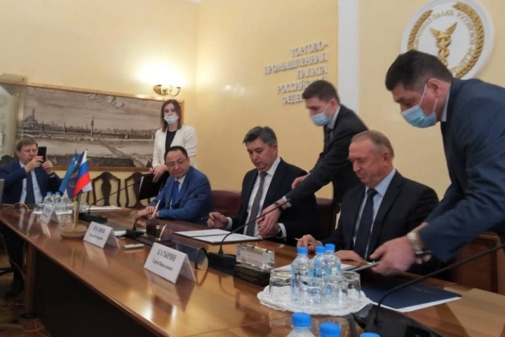 Трудовых мигрантов будут готовить к переезду с участием российских работодателей
