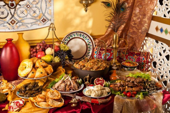 Плов, шурпа, самса и другие блюда пришлись по вкусу: в Азербайджане состоялась презентация гастрономического туризма Узбекистана