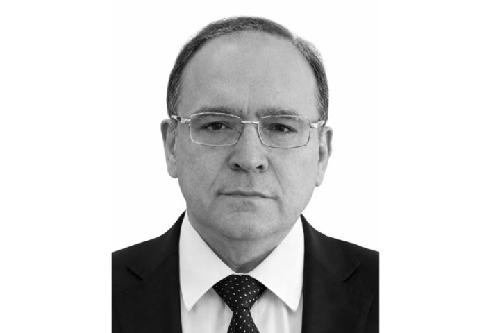 Президент выразил соболезнования в связи с кончиной государственного и общественного деятеля Миракбара Рахманкулова