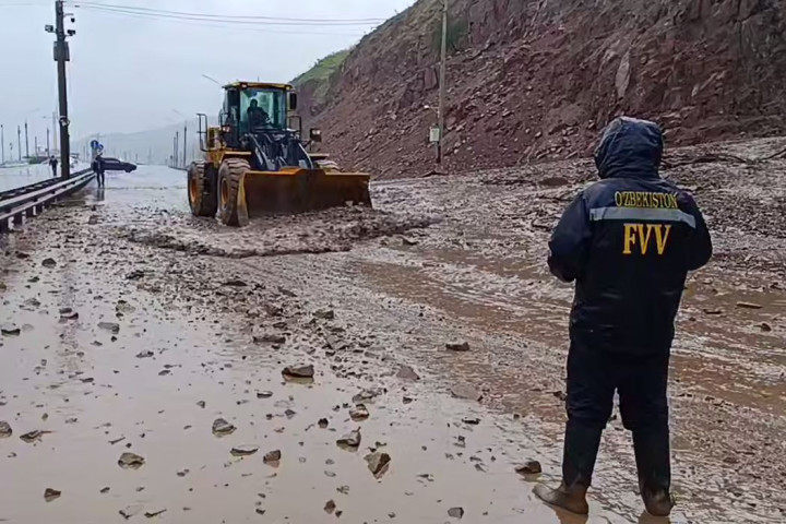 На Камчике из-за селя временно ограничили движение транспорта