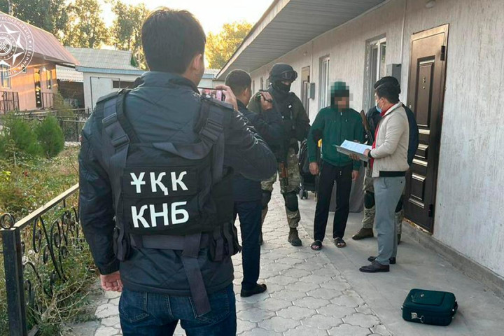 В Казахстане спецслужбы задержали свыше 70 участников крупных ОПГ, промышлявших на границе