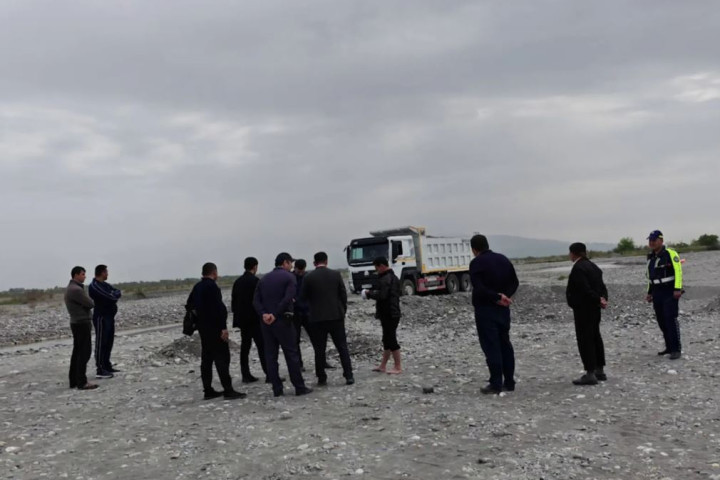 В Самаркандской области незаконная добыча песка и гравия нанесла ущерб природе почти на 300 млрд сумов