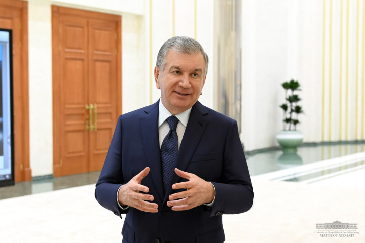 Президент ознакомился с проектом строительства университета "Новый Узбекистан" и нового аквапарка