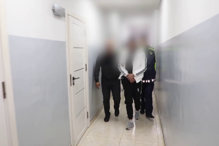 15-летний подросток угнал автомобиль в столице и бросил его в Ташобласти - видео