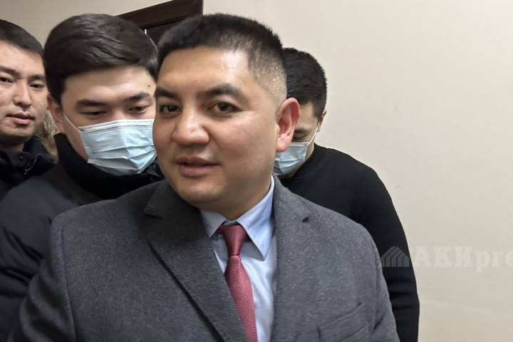 СМИ: Кыргызский депутат, на которого в Узбекистане возбуждено уголовное дело, заключен под стражу