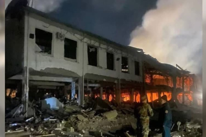 В торговом центре в Сурхандарье произошел взрыв