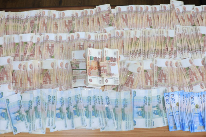 В Андижанской области пресекли попытку незаконного вывоза 3,7 млн рублей