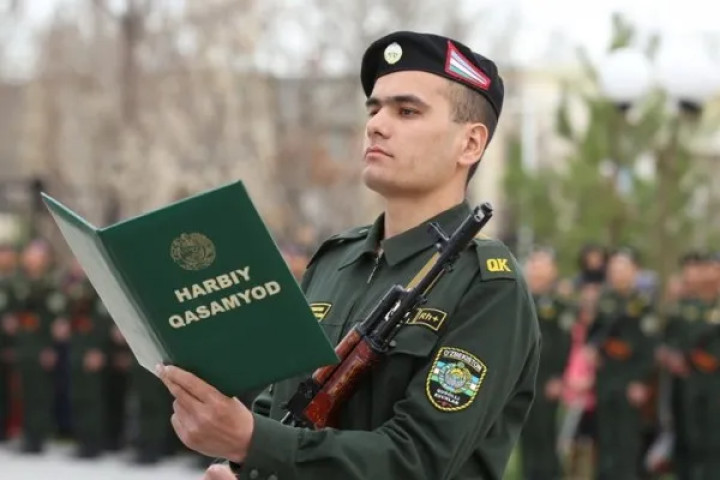 В Узбекистане очередной призыв в армию начнется с марта по апрель текущего года