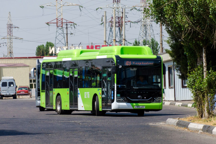 Соцсети: в Ташкент поступила новая партия автобусов большой вместимости Yutong