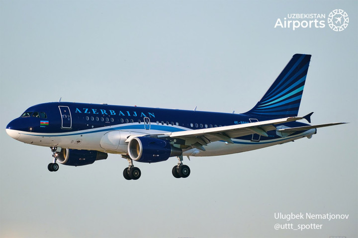Борт авиакомпании Azal приземлился в аэропорту Ферганы
