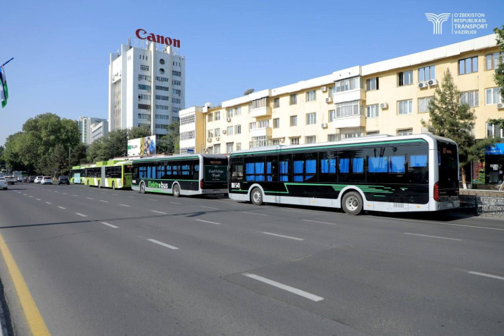 Соцсети: В Ташкенте чтобы сесть за руль нового автобуса, нужно заплатить?