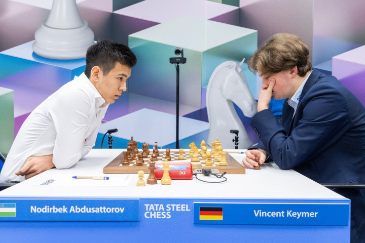 Нодирбек Абдусатторов лидирует на шахматном турнире Tata Steel Chess