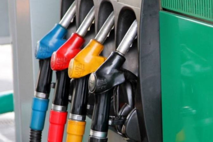 В Узбекистане увеличилось производство бензина