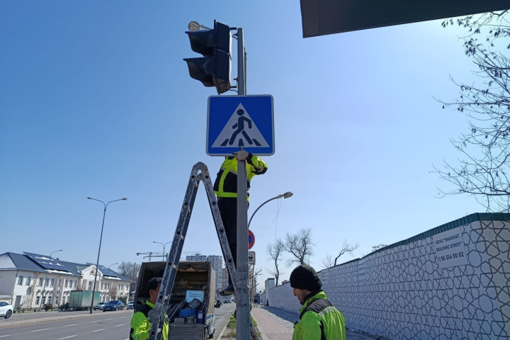 В ЦОДД объяснили, зачем в Ташкенте меняют светофоры