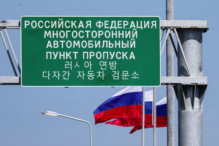 Первый автомобильный мост открыт между Россией и КНДР