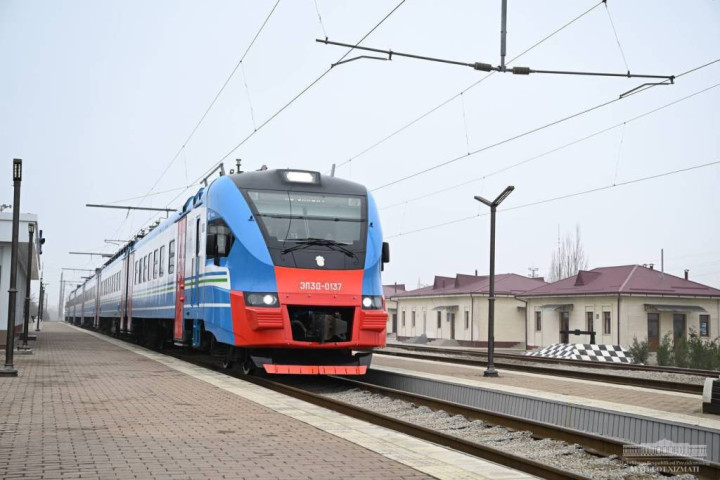 Электропоезд из Ташкента до Ходжикента будет отправляться с Южного вокзала - расписание