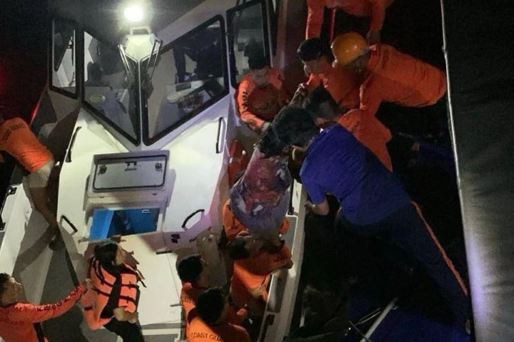 У побережья Филиппин затонул паром более чем с 350 пассажирами на борту
