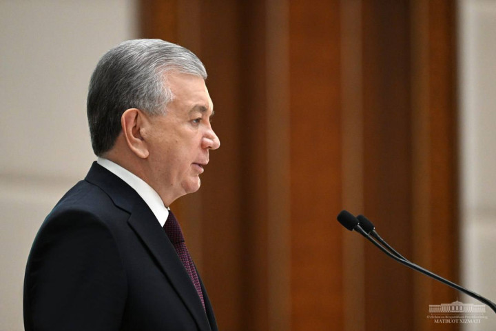 Президент пожелал сенаторам внести достойный вклад в создание Нового Узбекистана и Третьего Ренессанса