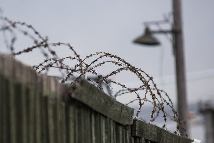 В Самаркандской области конфликт между заключенными в колонии привел к смерти одного из них