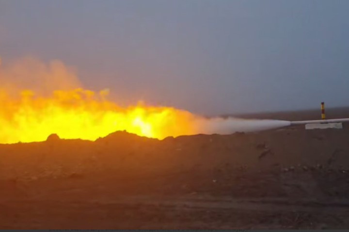 В Каракалпакстане из новой скважины получен промышленный приток природного газа