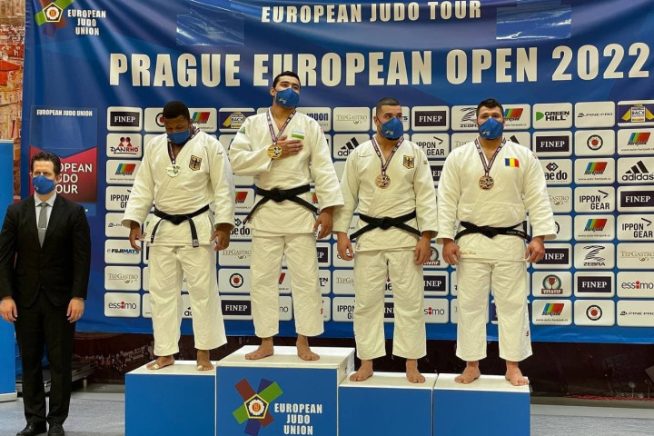 Уткирбек Турабоев завоевал золотую медаль на Открытом чемпионате Европы по дзюдо