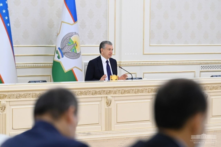 Президент Шавкат Мирзиёев поручил правительству подготовить План конкретных мер по смягчению социально-экономических последствий исходя из ситуации  в мире