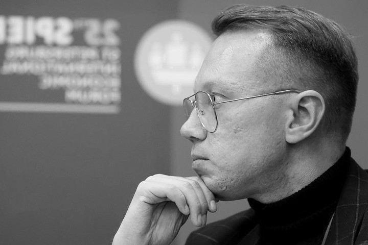 Смерть журналиста Александра Нечаева возможно наступила в результате хронической сердечно-легочной недостаточности и ишемической болезни сердца